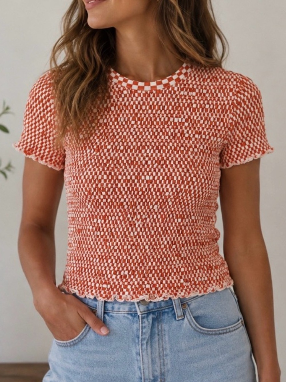 NWOT- AMERICAN EAGLE Smocked checkered Short Sleeve Top - Rust & White
